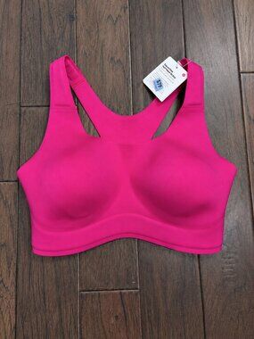 Lululemon NWT Go Further Bra with Support Code Technology Passionate